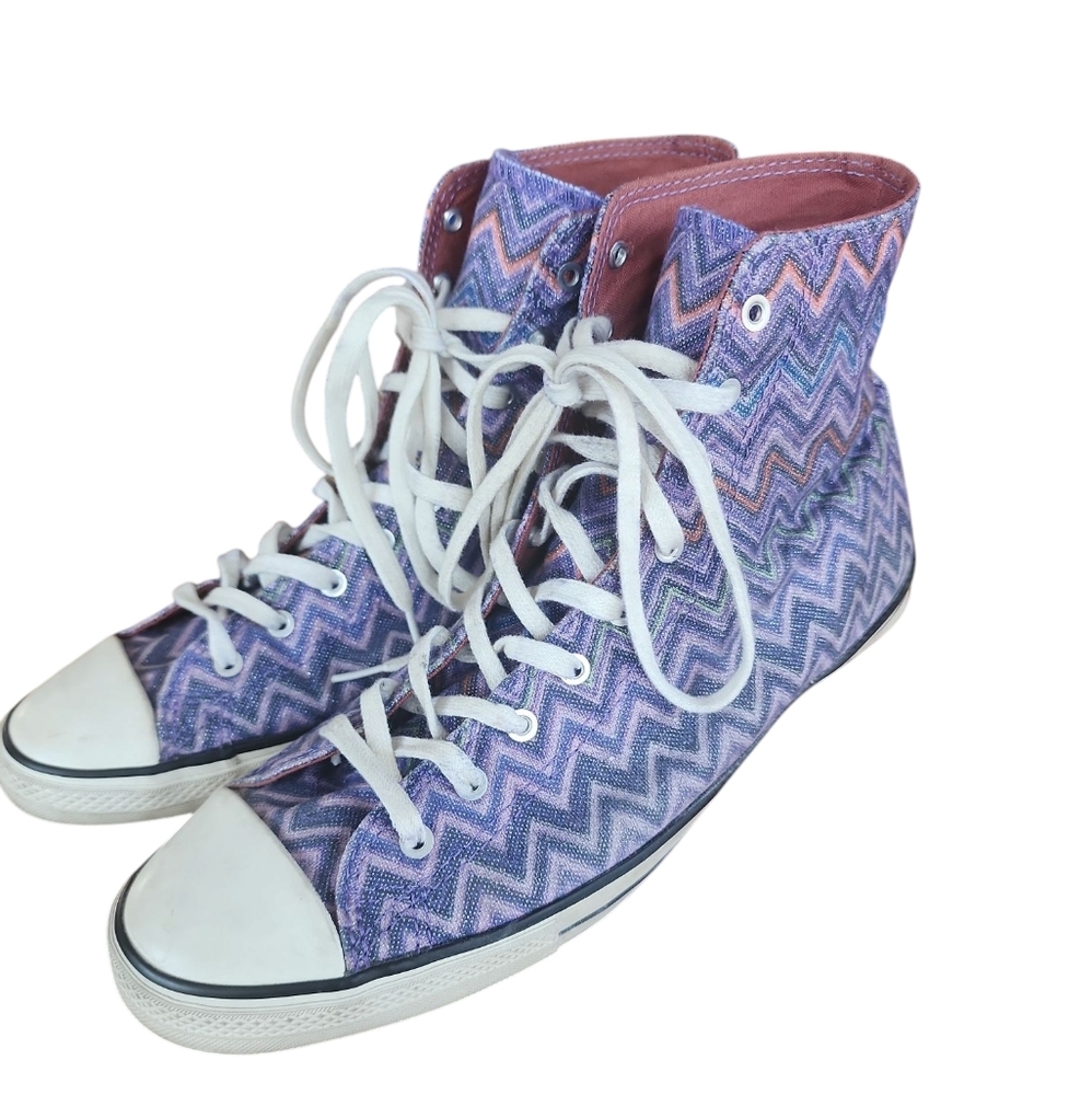 Sneaker Converse Missoni High Tops. Purple And Pink Signature Missoni Pattern